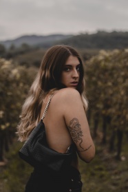 24期白小姐一肖一码今晚开奖_资金流向解析