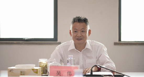 中国商业联合会领导莅临中国东方教育集团 共探行业发展新纪元