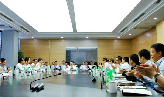 美的方洪波：创造的前提是要自我否定，没有自我否定成为不了企业家