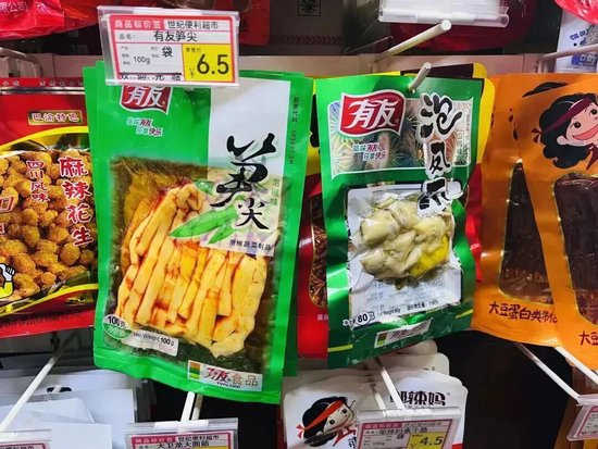 女儿退、侄子上!“泡椒凤爪第一股”接班落定