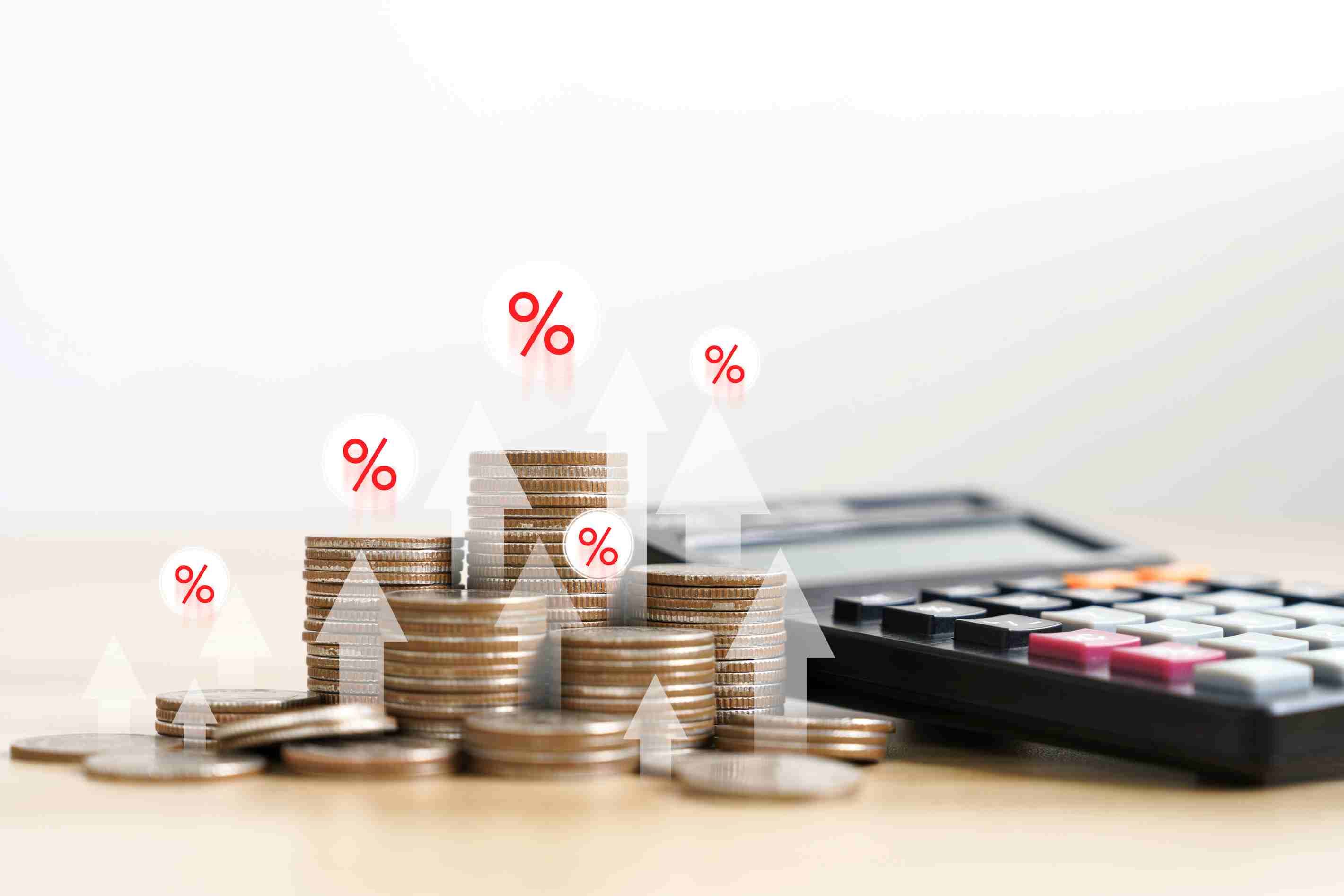 基金业绩基准如何影响投资决策？